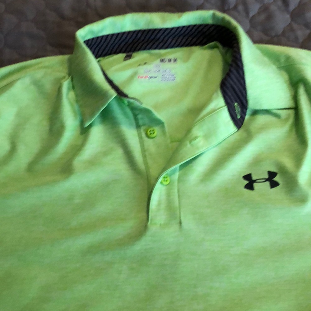 Men’s golf shirt